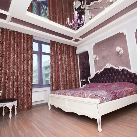 Lejlighed Arkadiya 4 And Jacuzzi Lux *