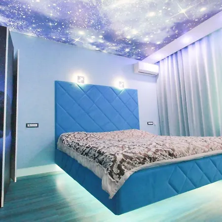 Arkadiya 4 And Jacuzzi Lux Lejlighed Odessa